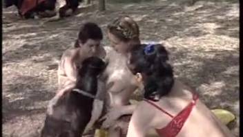 Hot outdoor bestiality erotica featuring two pairs