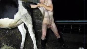 Slim guy in leather boots bangs a freaky heifer