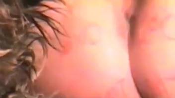 Voluptuous booty novice lady captured in steamy DIY bestiality